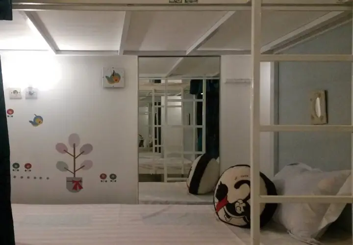 Маланг: Butik Capsule Hostel