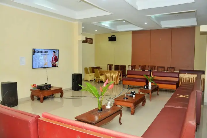 Сизаруа: Taman Teratai Hotel