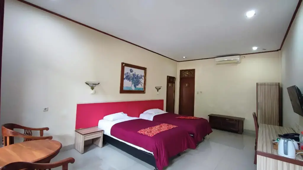 Сизаруа: Taman Teratai Hotel
