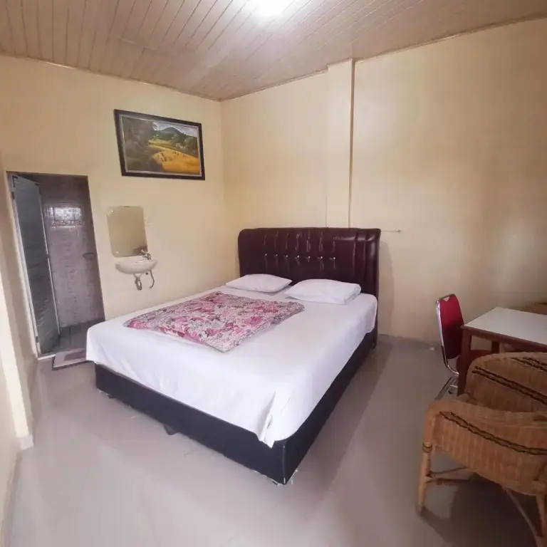 Берастаги: Berastagi Backpacker Rooms by OYO Rooms