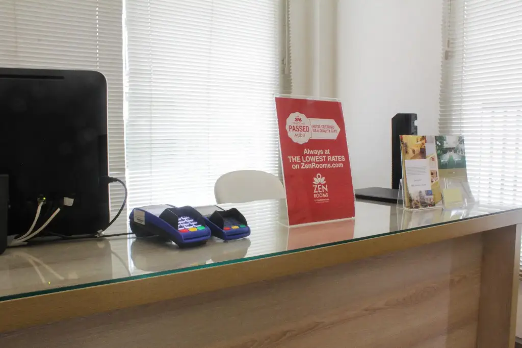 Джакарта: ZEN Rooms Kuningan Anggrek