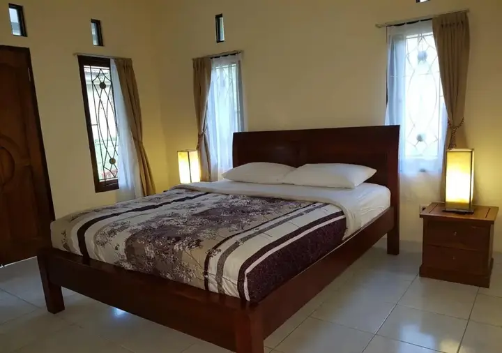 Пекату: Tregge Surf Camp Uluwatu
