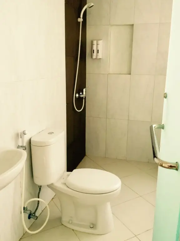 Джакарта: Residence 100