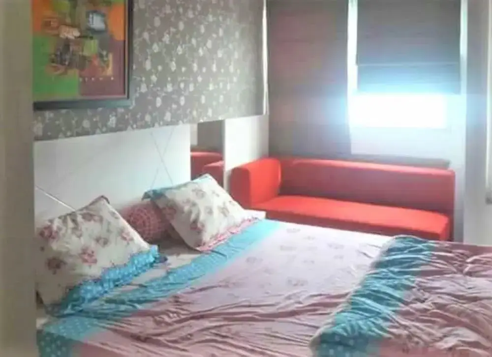 Сурабая: Apartement Puncak Permai Tower A by Nur Faizah