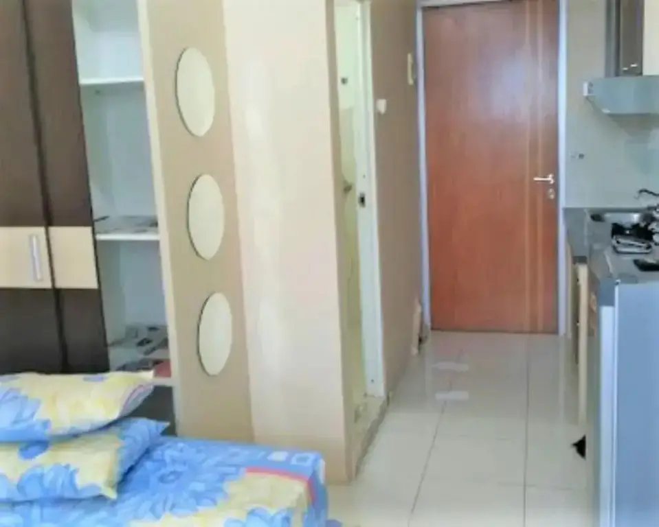 Сурабая: Apartement Puncak Permai Tower A by Nur Faizah