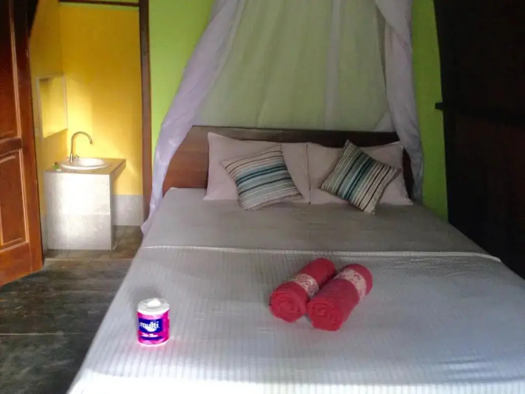 Гили-Мено: Gili Garden Bungalow