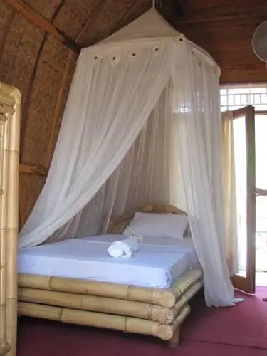 Гили-Мено: Jepun Bungalows