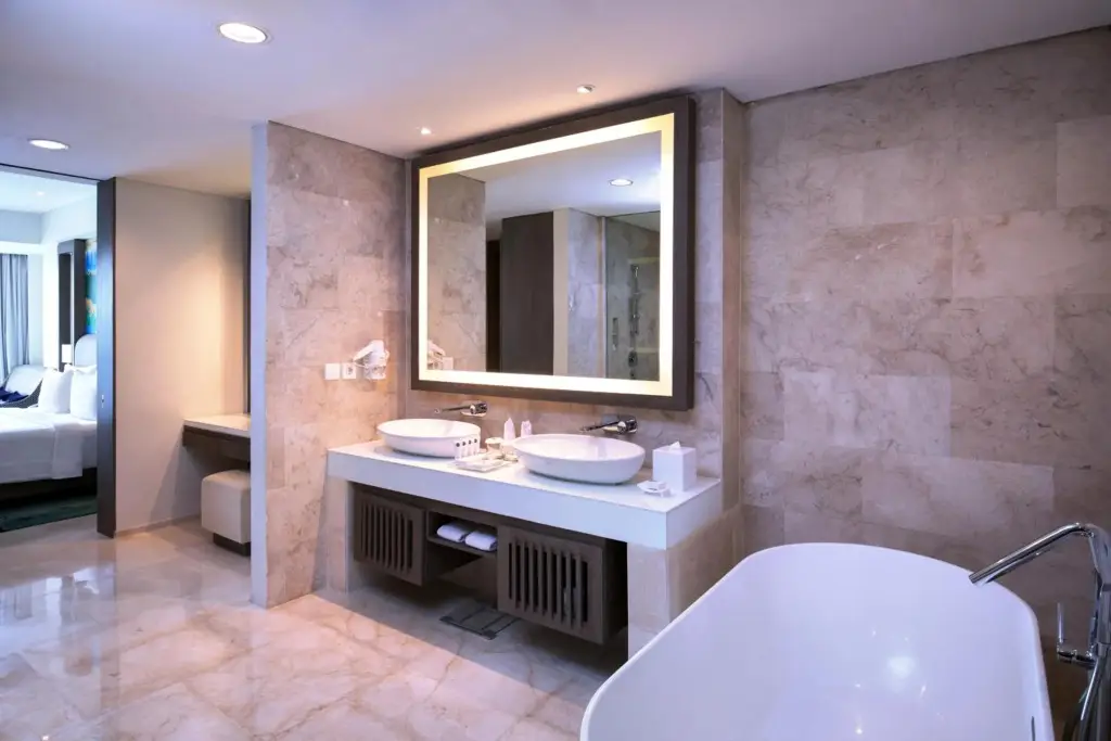 carousel image 4