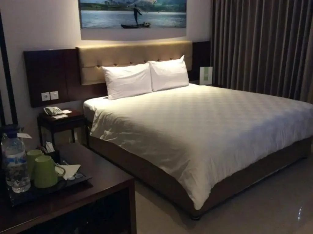 Тегал: Hotel PrimeBiz Tegal