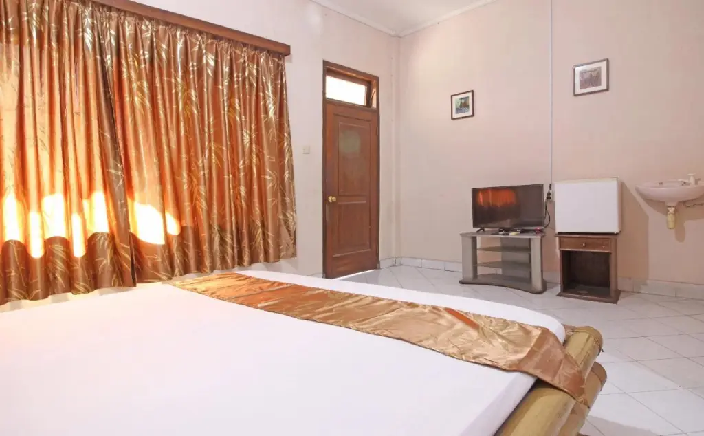 Джокьякарта: OYO 90283 Hotel Rajadani Ackni