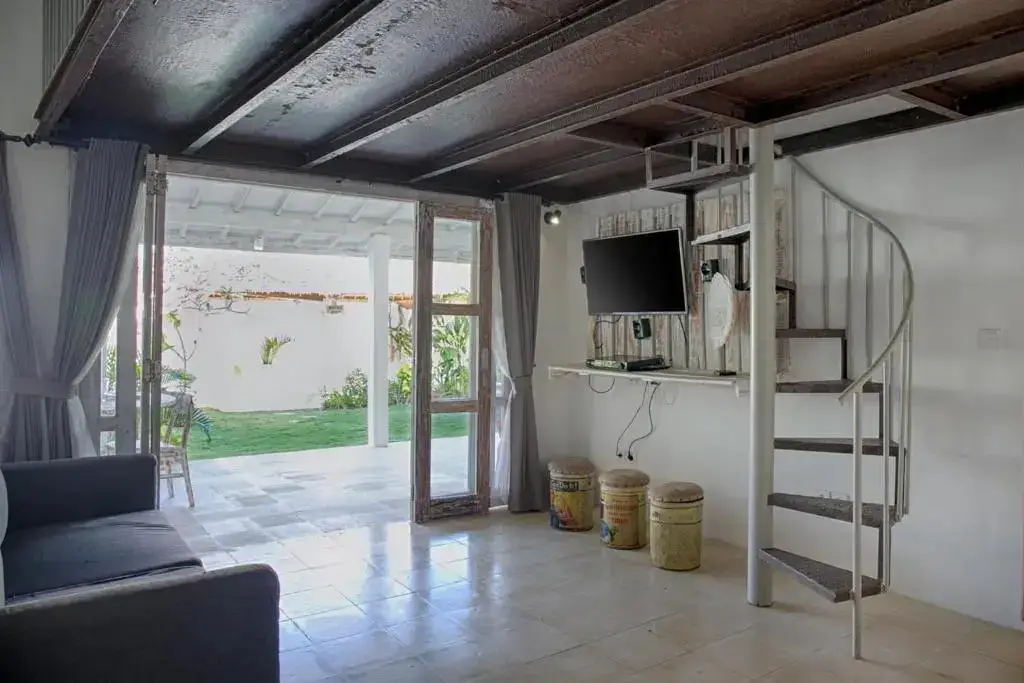 Пекату: Villa Tom & Lucie Bingin Beach