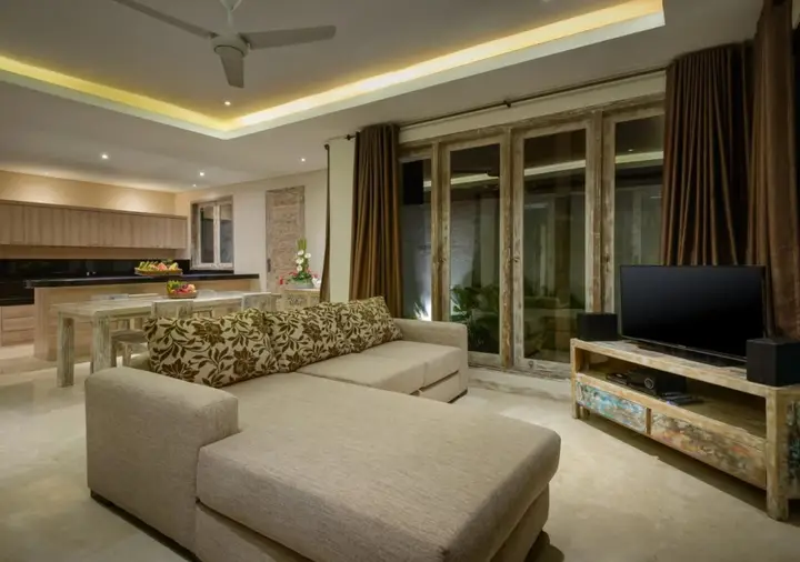 Джимбаран: Adinda Balangan Beach Villa