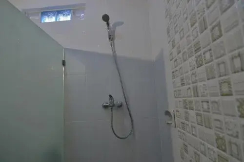 Кута: Pujihouse One
