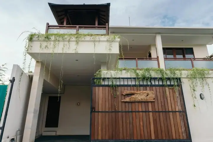 Кута: Villa Aurikari