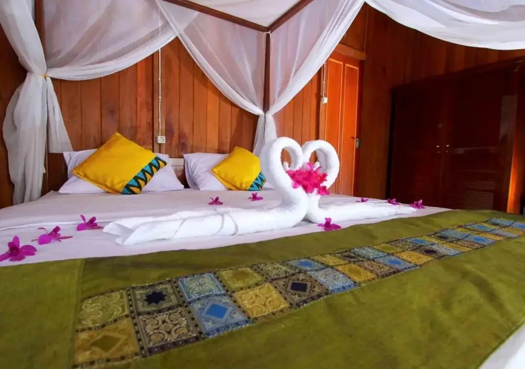Битунг: Honey Bay Resort Lembeh