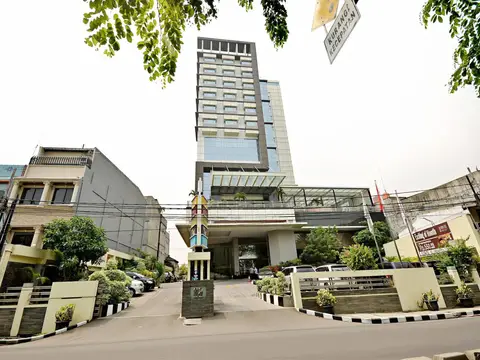 ZEN Rooms Bandengan Selatan — фото 1