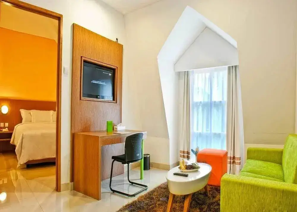 Джакарта: ZEN Premium Pancoran Pomelotel