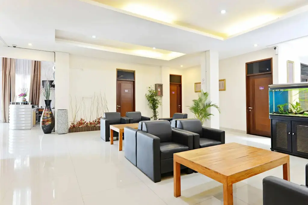 Бандунг: ZEN Rooms Riau Natuna