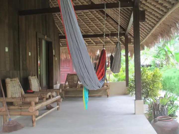 Прайя: Selong Belanak Bungalows