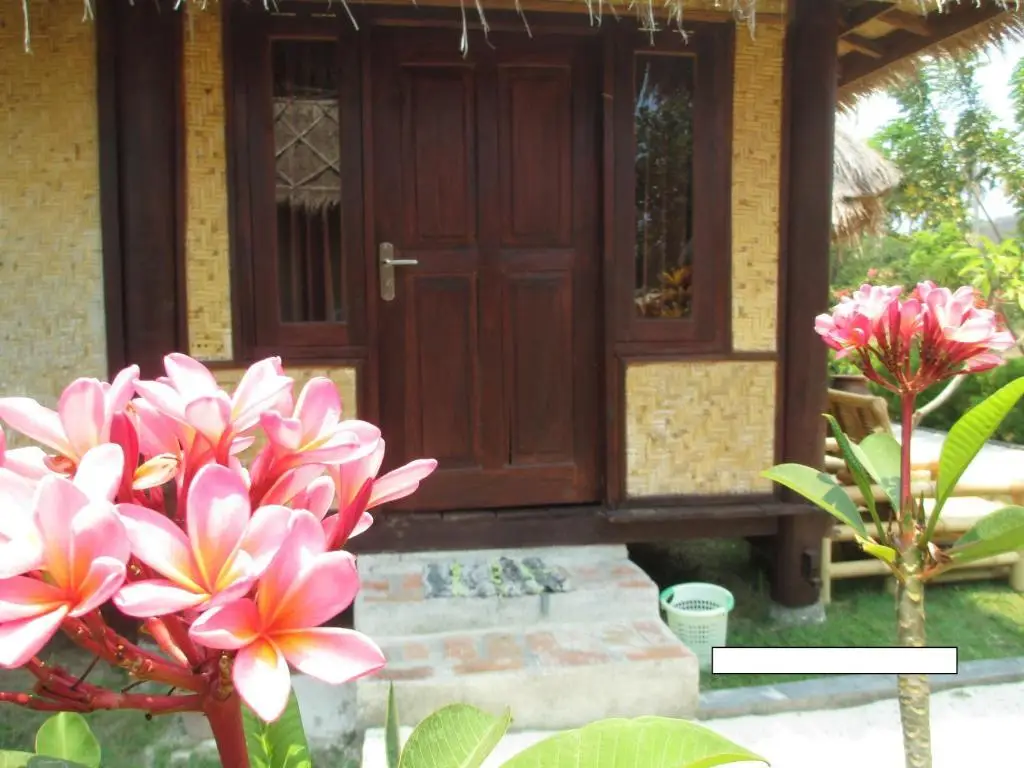 Прайя: Selong Belanak Bungalows