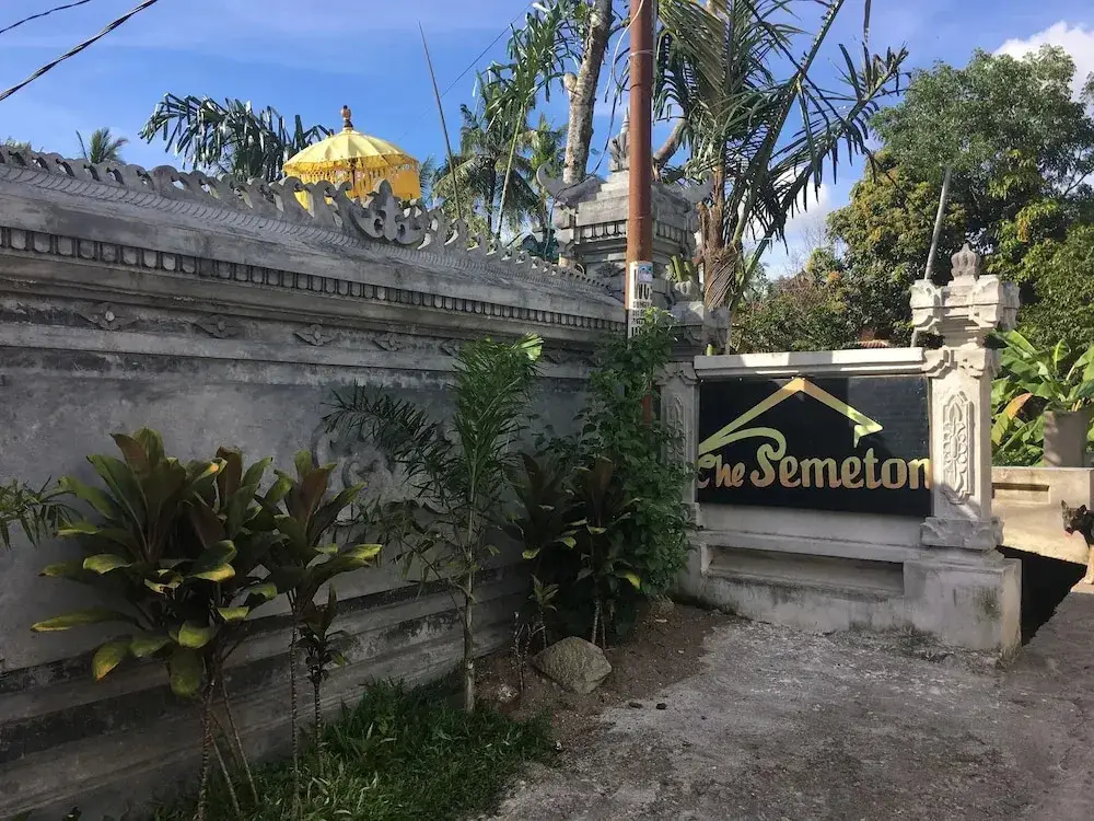 Матарам: Semeton Homestay
