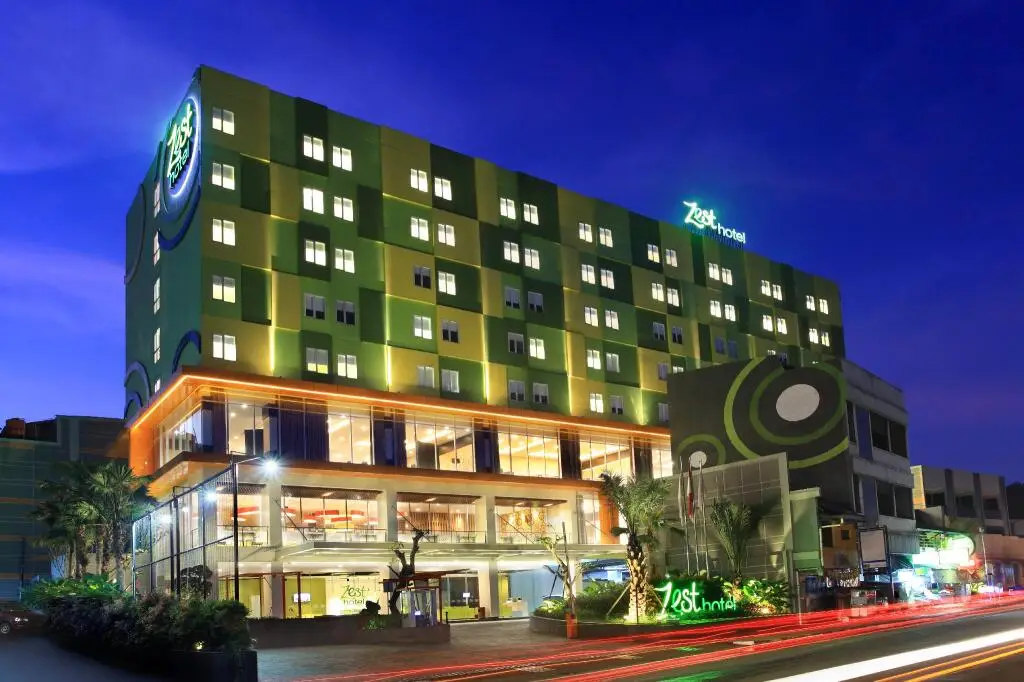 carousel image 4