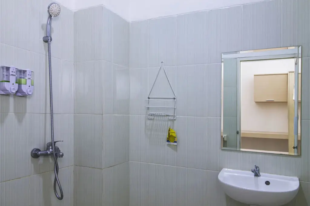 Бекаси: RedDoorz @ Jatiwaringin