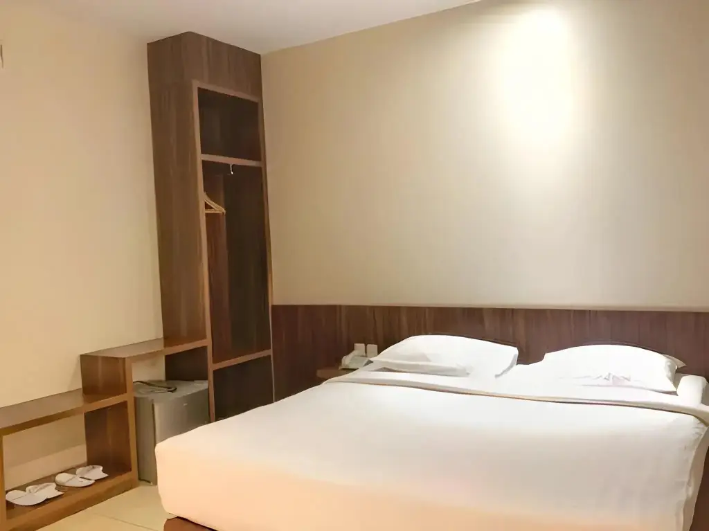 Пеканбару: Ameera Hotel