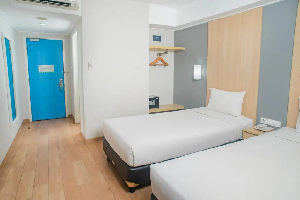 Южный Тангеранг: Hotel Citradream Bintaro