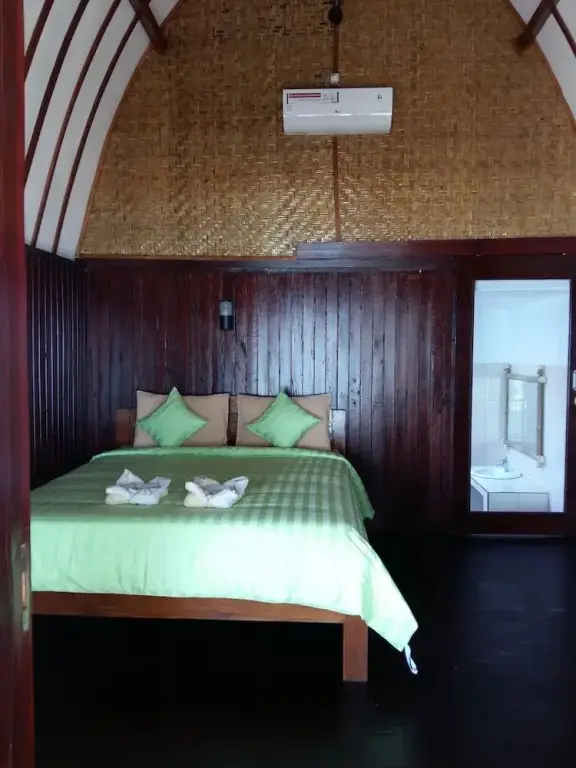 Гили-Мено: ํYaya Bungalows