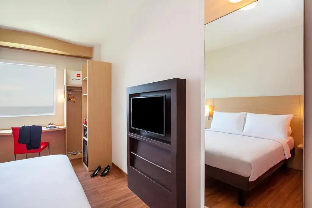 Манадо: ibis Manado City Center Boulevard