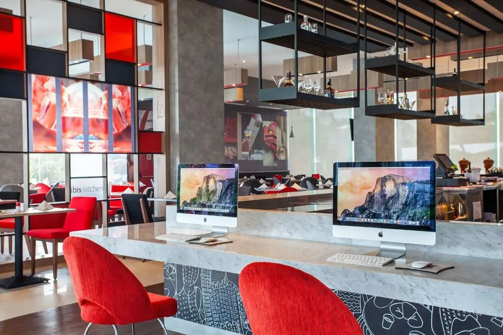 Манадо: ibis Manado City Center Boulevard