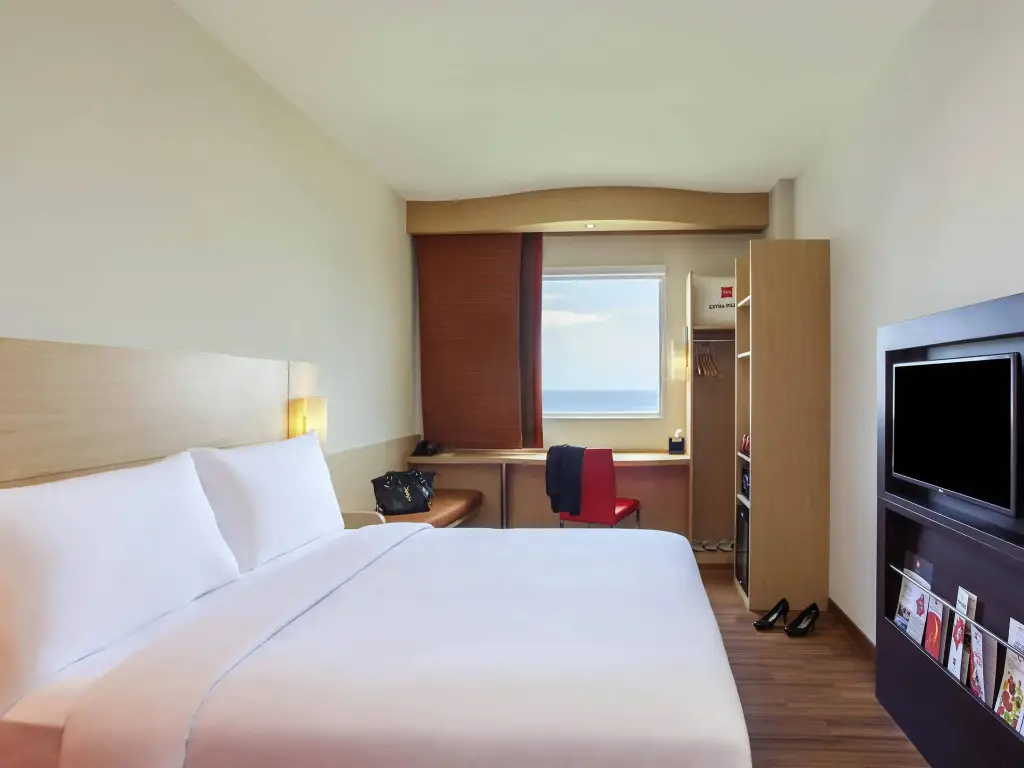 Манадо: ibis Manado City Center Boulevard