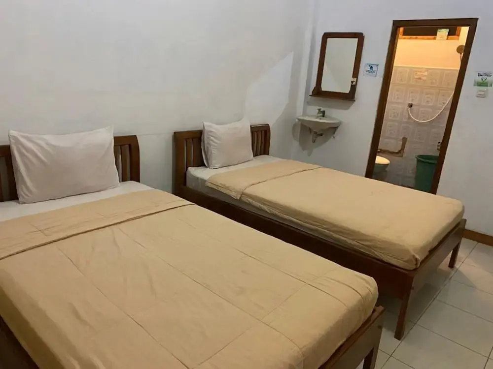 Лабуан-Баджо: Surya Hotel Labuan Bajo