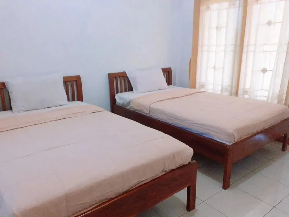 Лабуан-Баджо: Surya Hotel Labuan Bajo