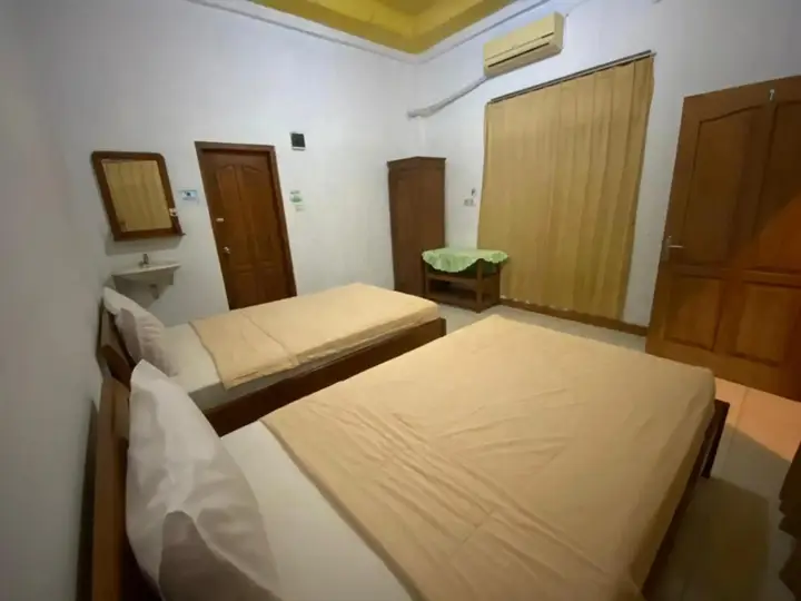 Лабуан-Баджо: Surya Hotel Labuan Bajo