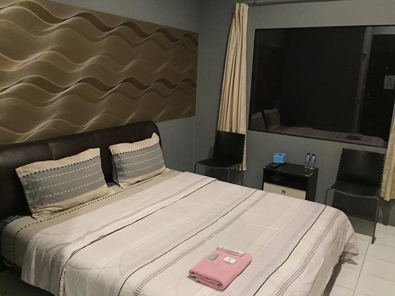 Танджунг Редеб: Hotel Millenium Berau