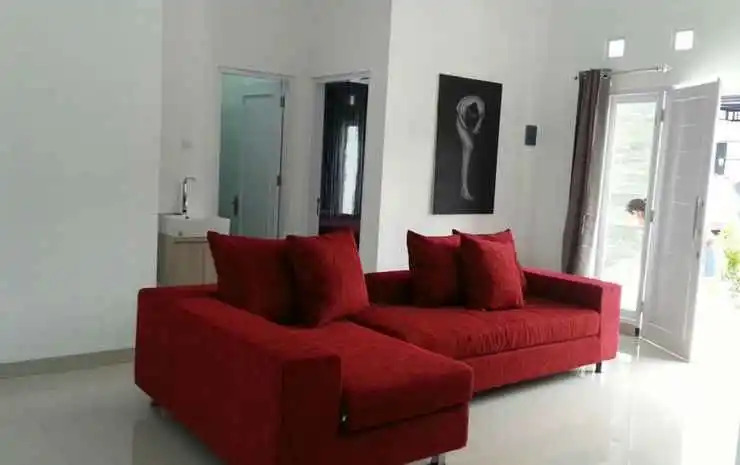 Слеман: Villa Lavender White