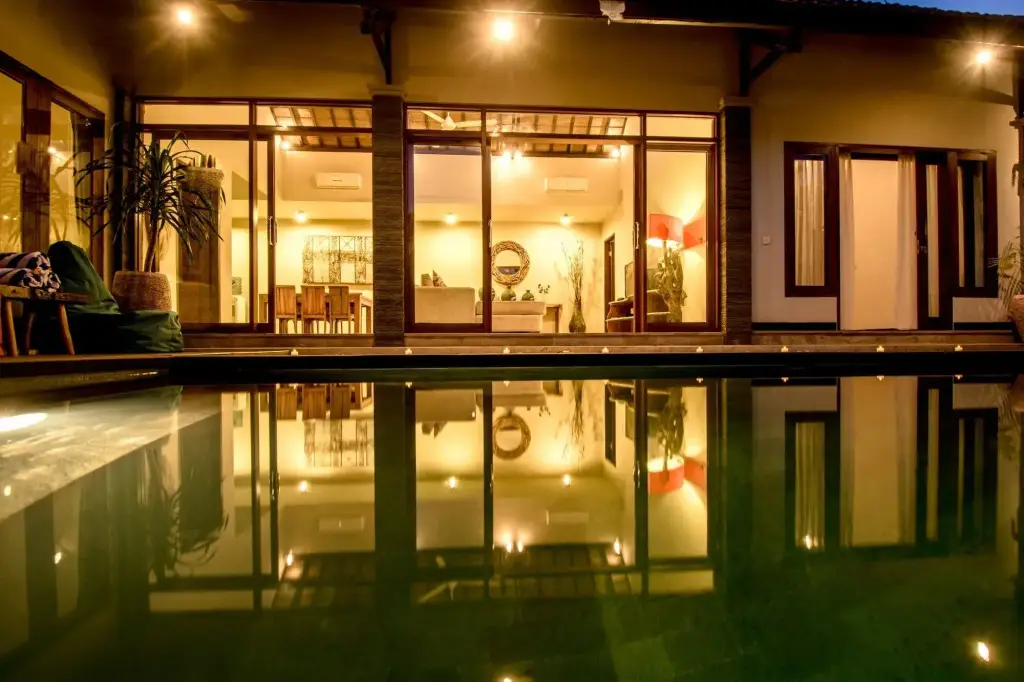 Seminyak Happy Villa — фото 1