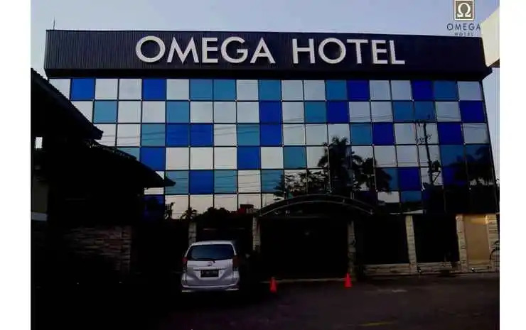 Караванг: Hotel Omega Karawang