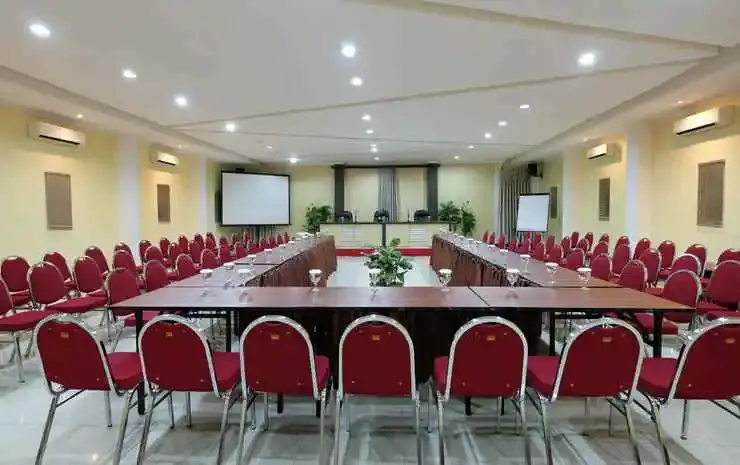 Ламонган: Hotel Elresas