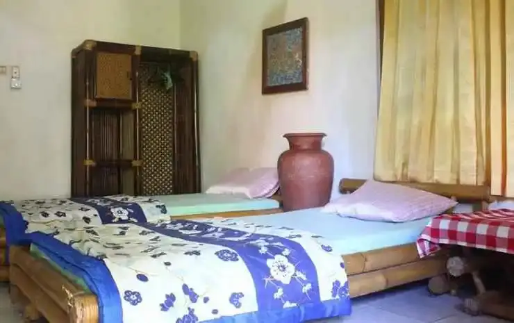 Убуд: Nyoman Astana Bungalow