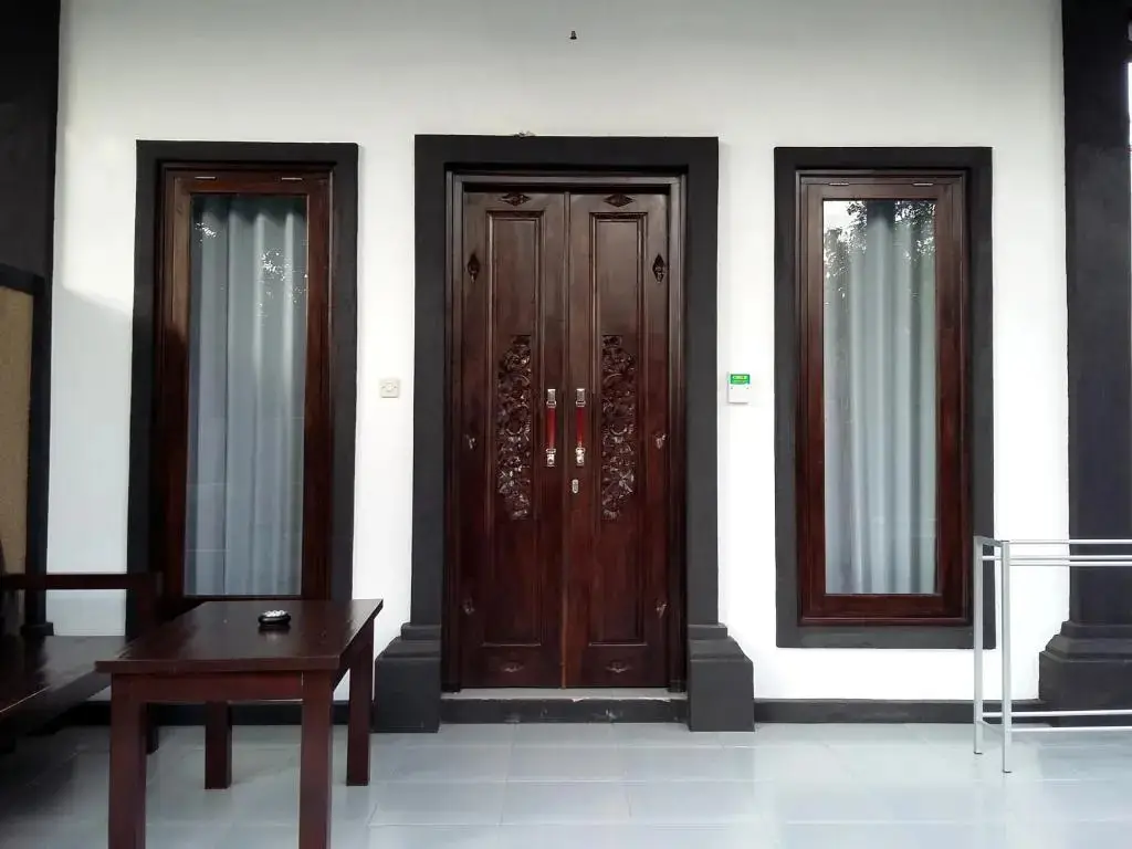 Пемутеран: Puri Batu Inn