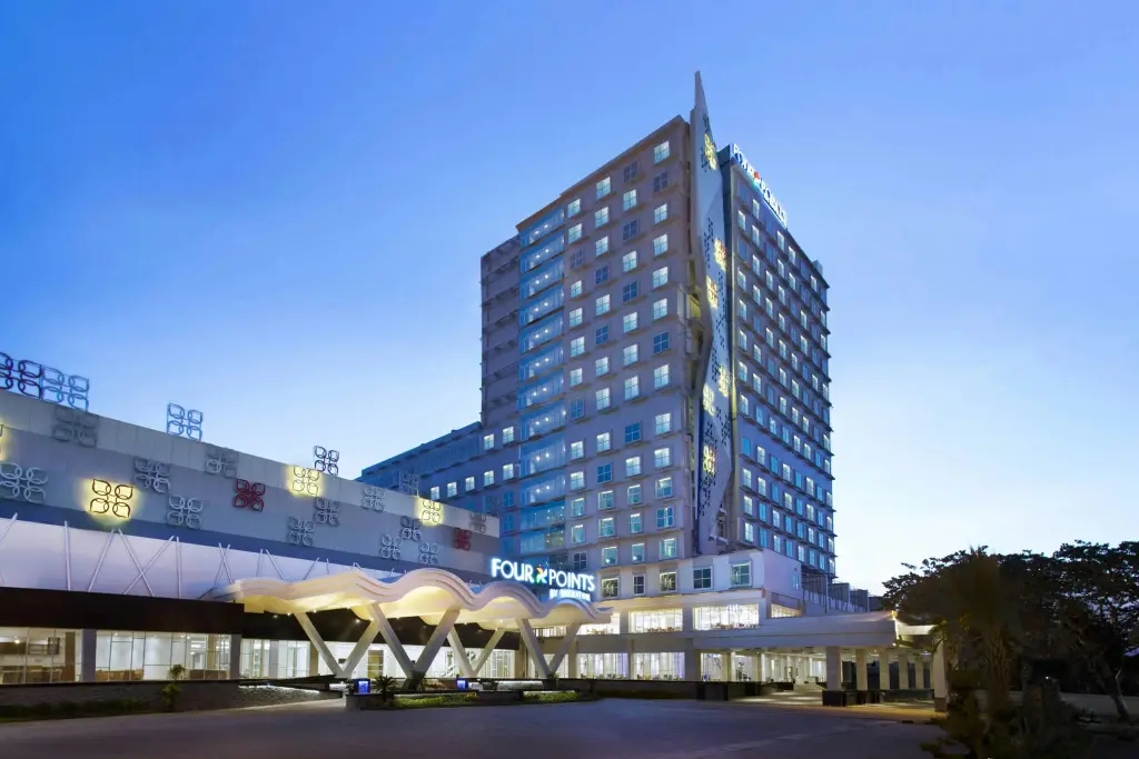 Four Points By Sheraton Makassar — фото 1