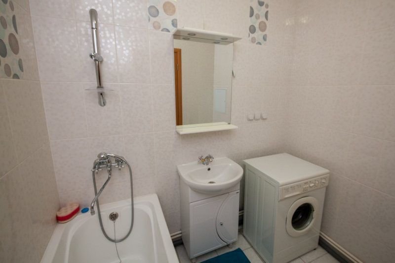 Красноярск: Apartments Kvartirov on str. Krasnaya ploshchad, bld. 1