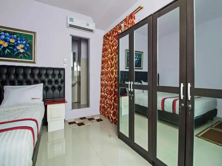 Джакарта: RedDoorz Plus @ Guntur Raya Setiabudi