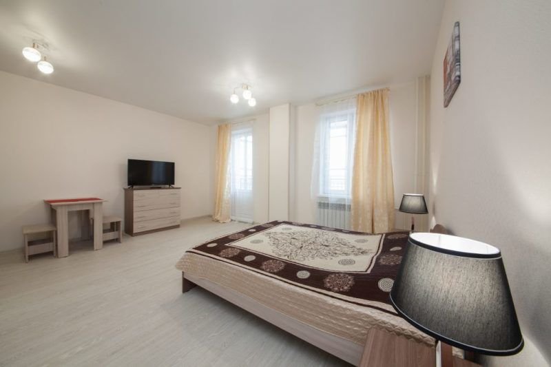 Красноярск: Apartments Kvartirov On Str. Schahterov, Bld. 66