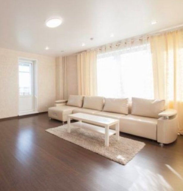 Красноярск: Apartments Kvartirov On Str. Schahterov, Bld. 66