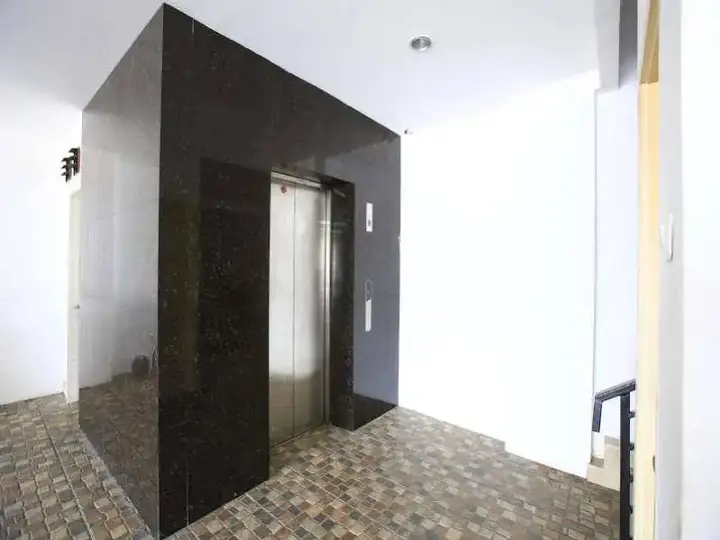 Джакарта: RedDoorz UOB Plaza