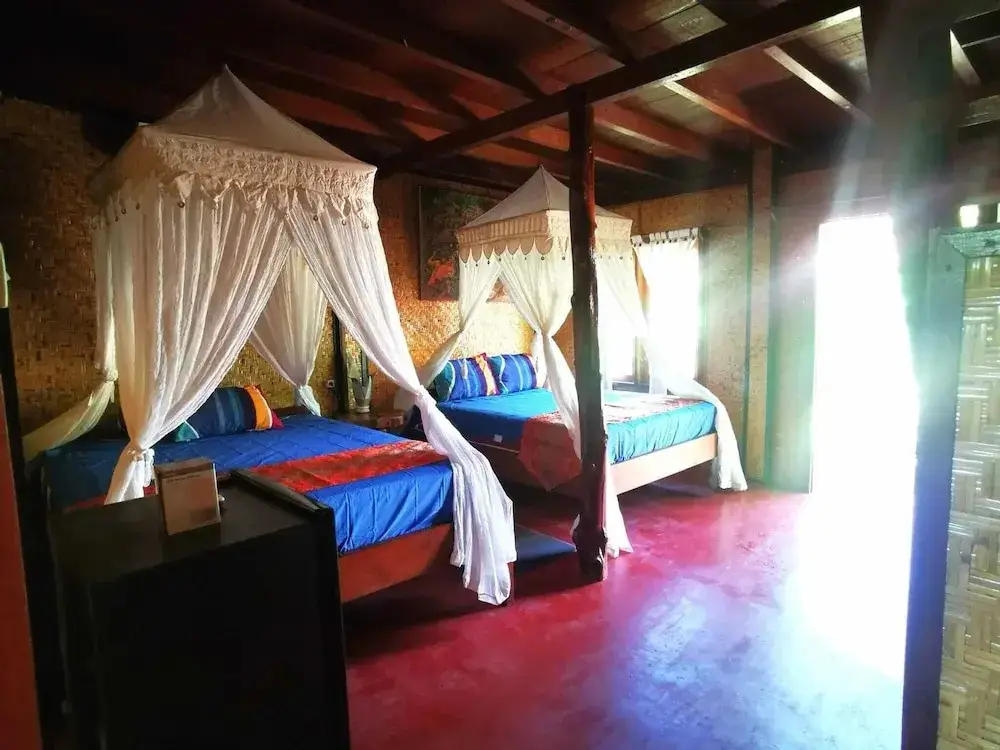 Гили-Мено: Kampung Meno Bungalows